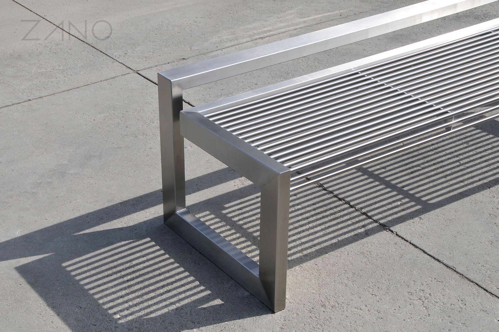 Panchina B-bench in acciaio inossidabile senza schienale Panchina B-bench in acciaio inossidabile senza schienale