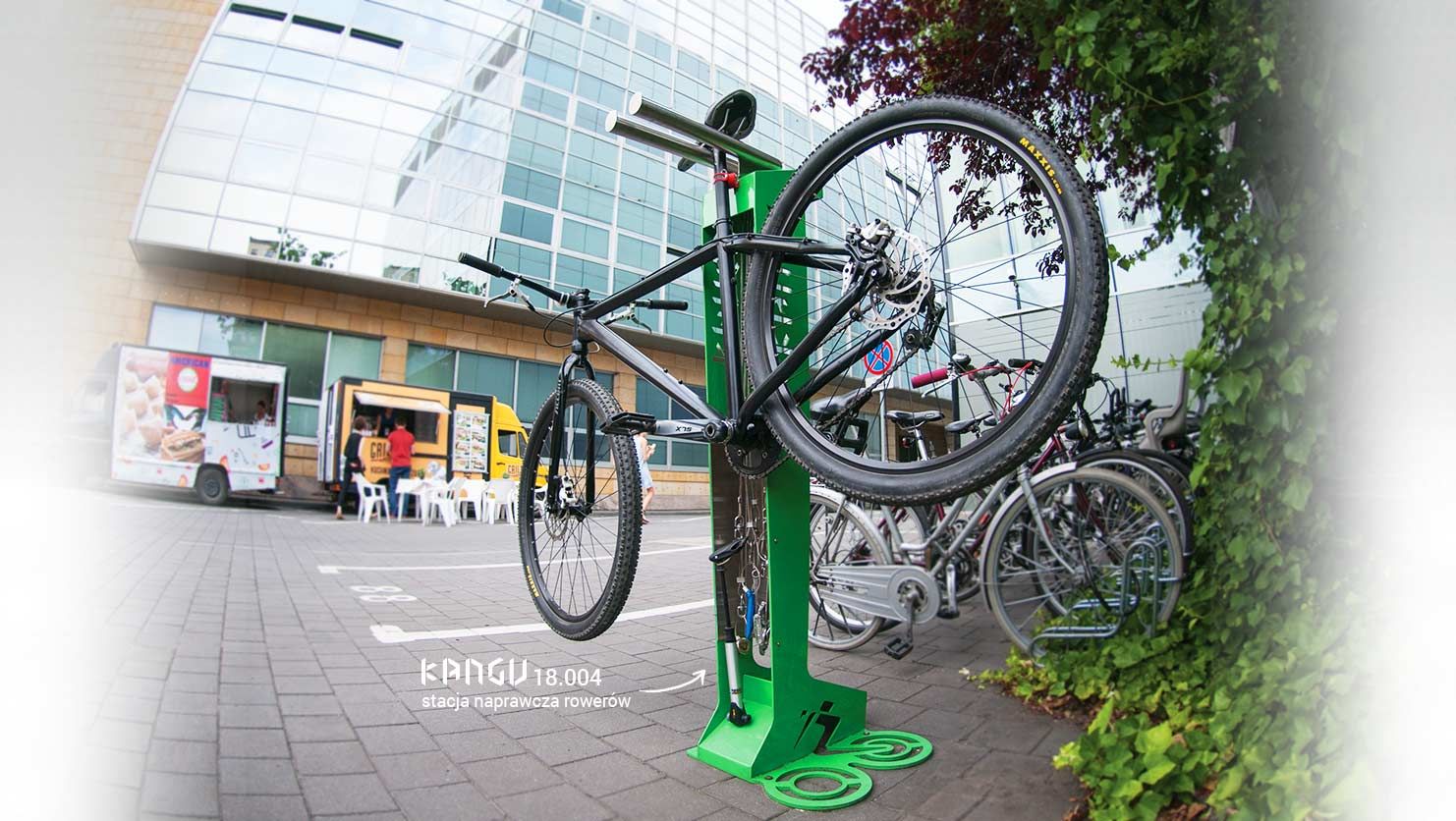 Stazioni di riparazione delle biciclette nelle aree urbane