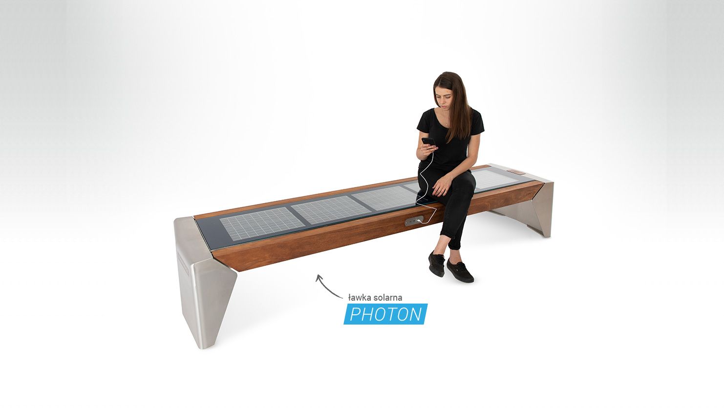 Photon è una moderna panchina cittadina alimentata da pannelli fotovoltaici dotata di ricarica rapida USB 3.0, caricatore induttivo, Wi-Fi, loop a induzione, pannello di altoparlanti e suoni e illuminazione a LED.
